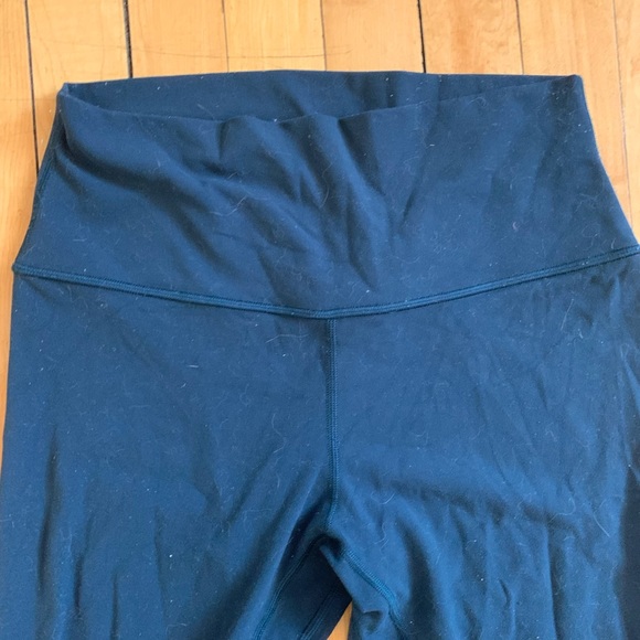 Dark turquoise lululemon align 25in, size 6, like new - Picture 2 of 3